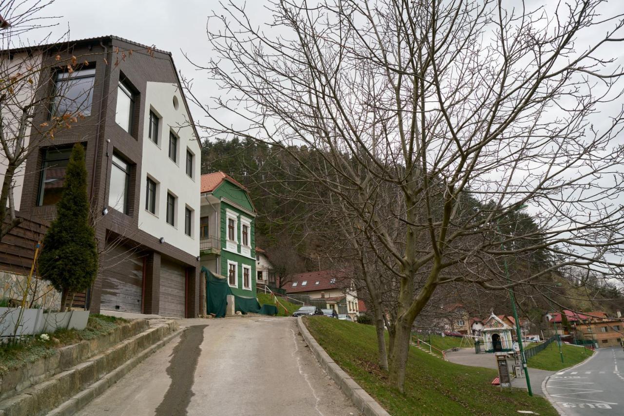 Casa Piti Hotel Braşov Buitenkant foto